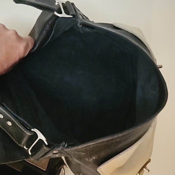 ARTISAN NATALIE & KELLIE NORTH Handcrafted Leather Laptop Messenger Bag - Picture 11 of 15